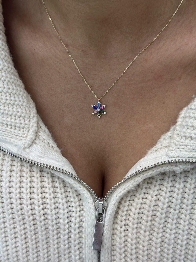 ''Crystal Petals Bunt''-Kette mit Anhänger - 585er Gold - Juwelier Di-EL – Bild 3