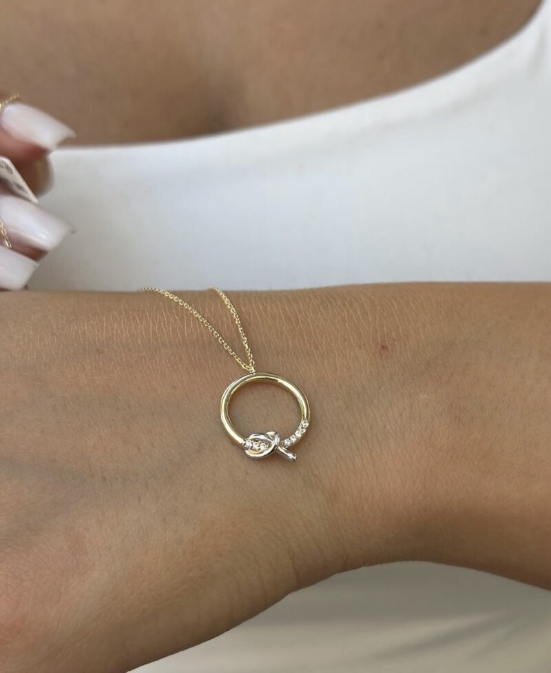 Kreis mit Knoten - Kette mit Anhänger - 585er Gold - Juwelier Di-EL