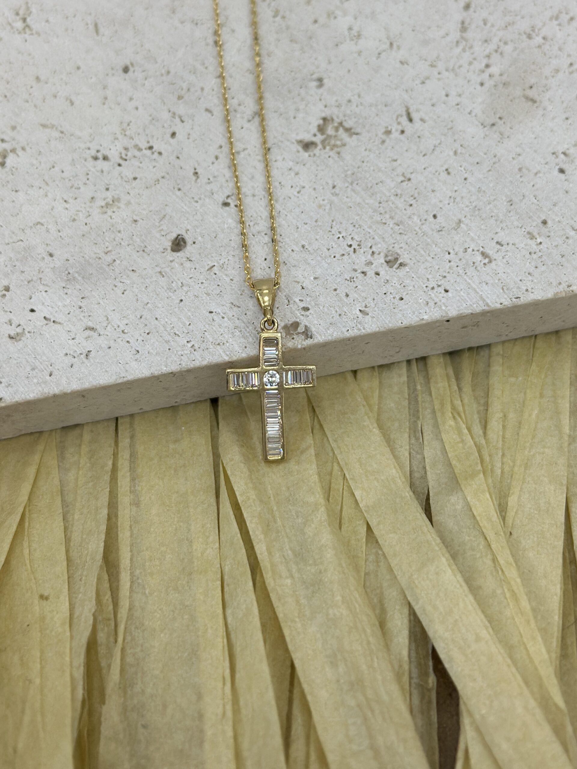 Baguette Kreuz- Kette mit Anhänger - 585er Gold - Juwelier Di-EL – Bild 2