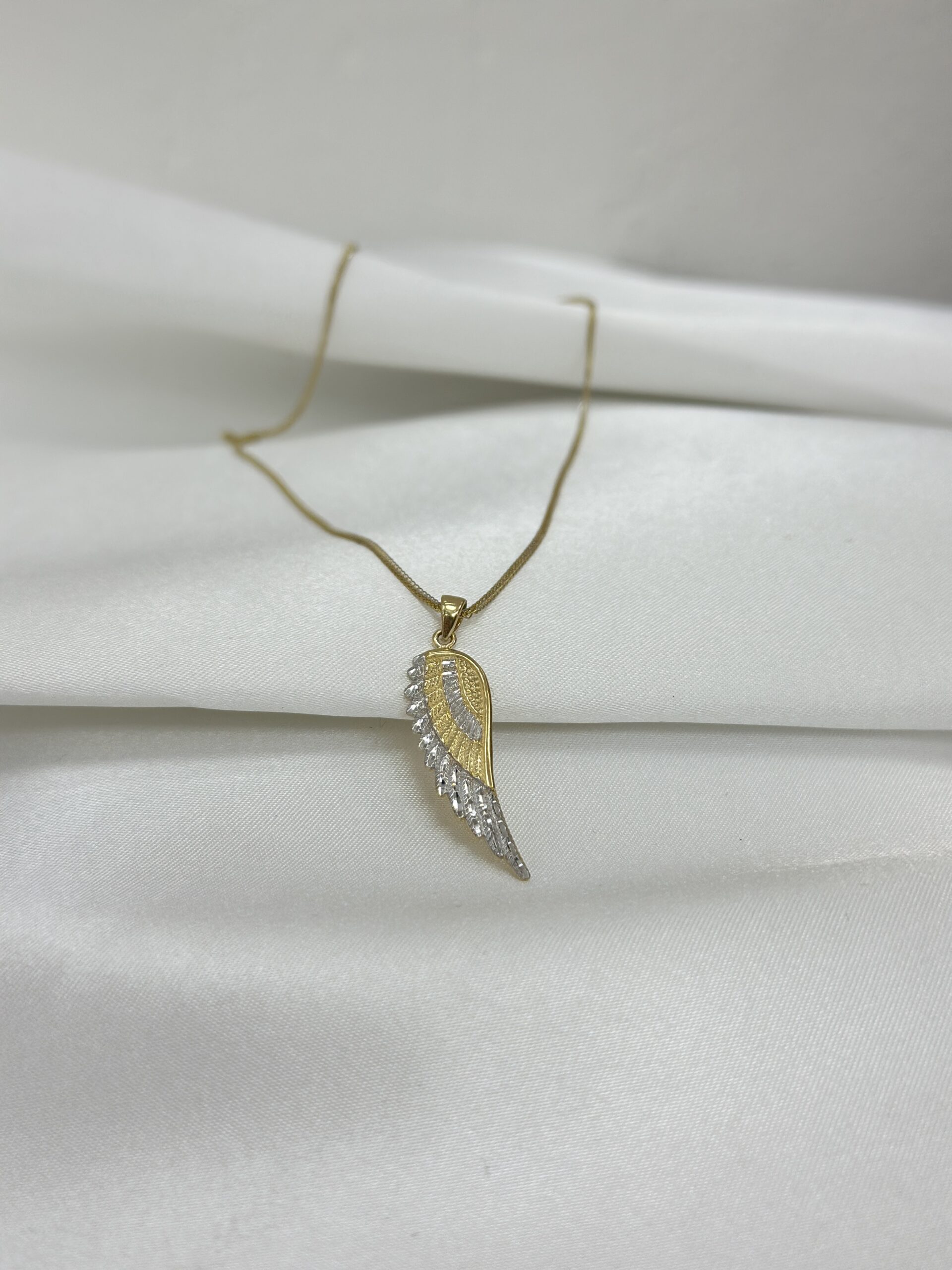 Engelsflügel Bicolor - Kette mit Anhänger - 585er Gold - Juwelier Di-EL – Bild 2