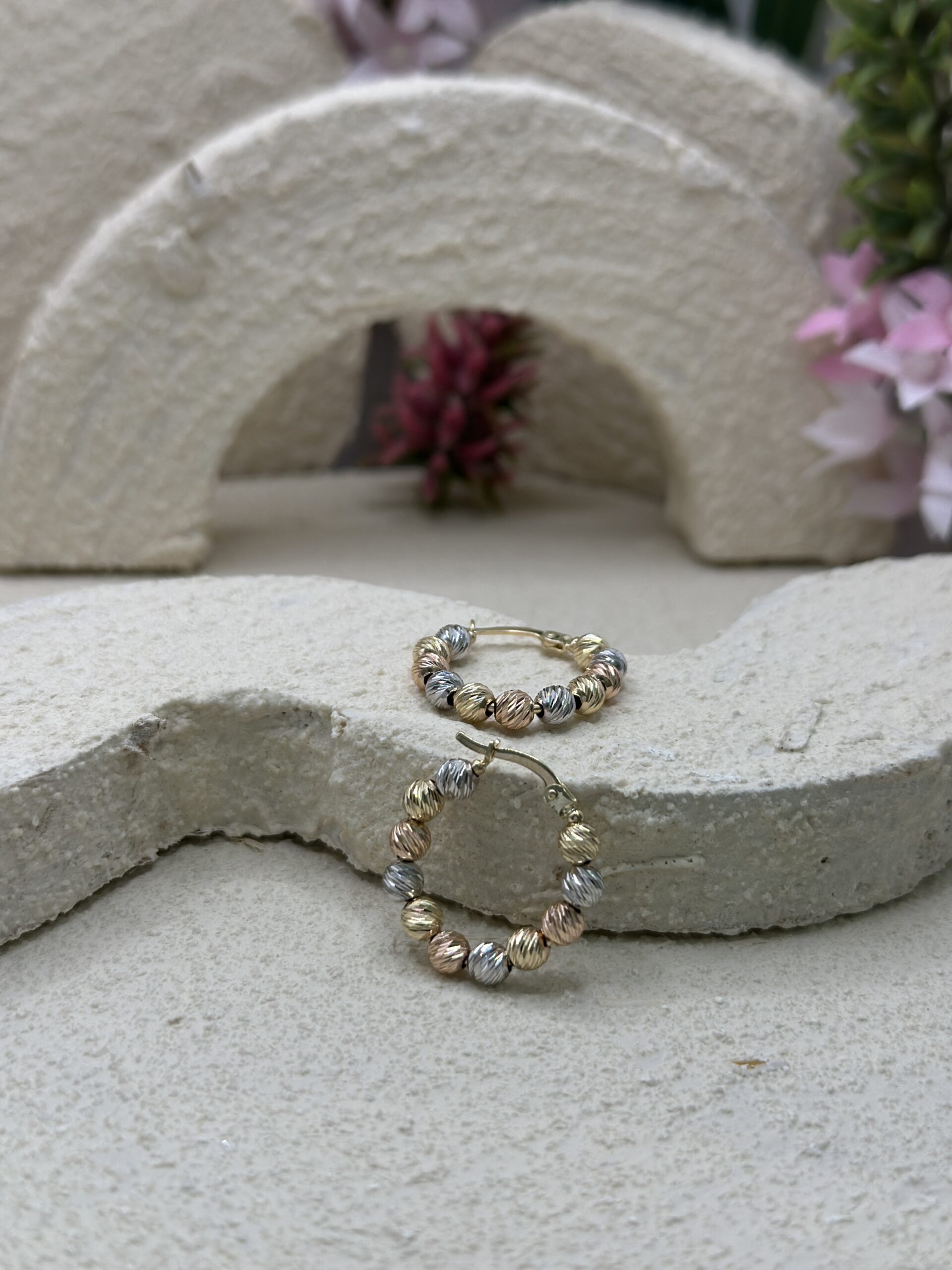 Tricolor Dorika Creole-Ohrring - 585er Gold - Juwelier Di-EL – Bild 4